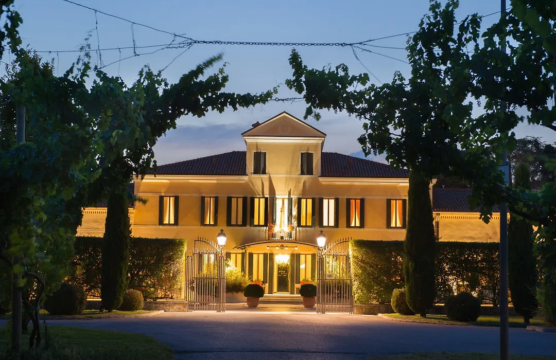 Relais Monaco Country Hotel & Spa-1